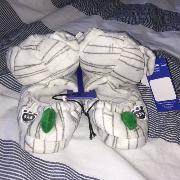 Toddler Mummy House Slipper - Picture 2 of 4